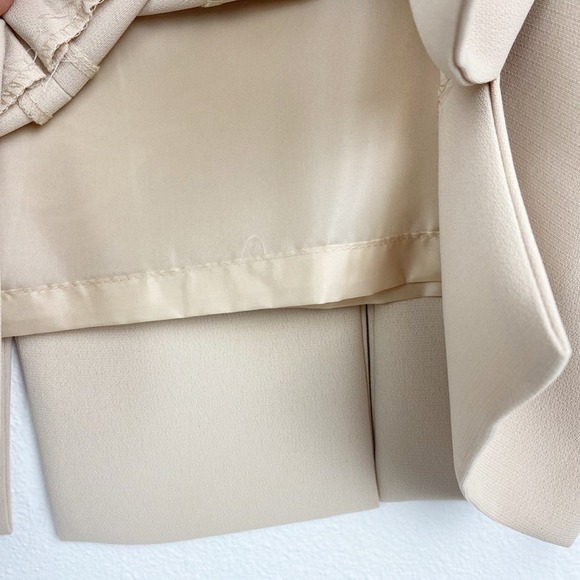 Le Suit Blazer Skirt Suit Set Womens 10P Jacket Skirt Business Office NWT - Picture 13 of 14